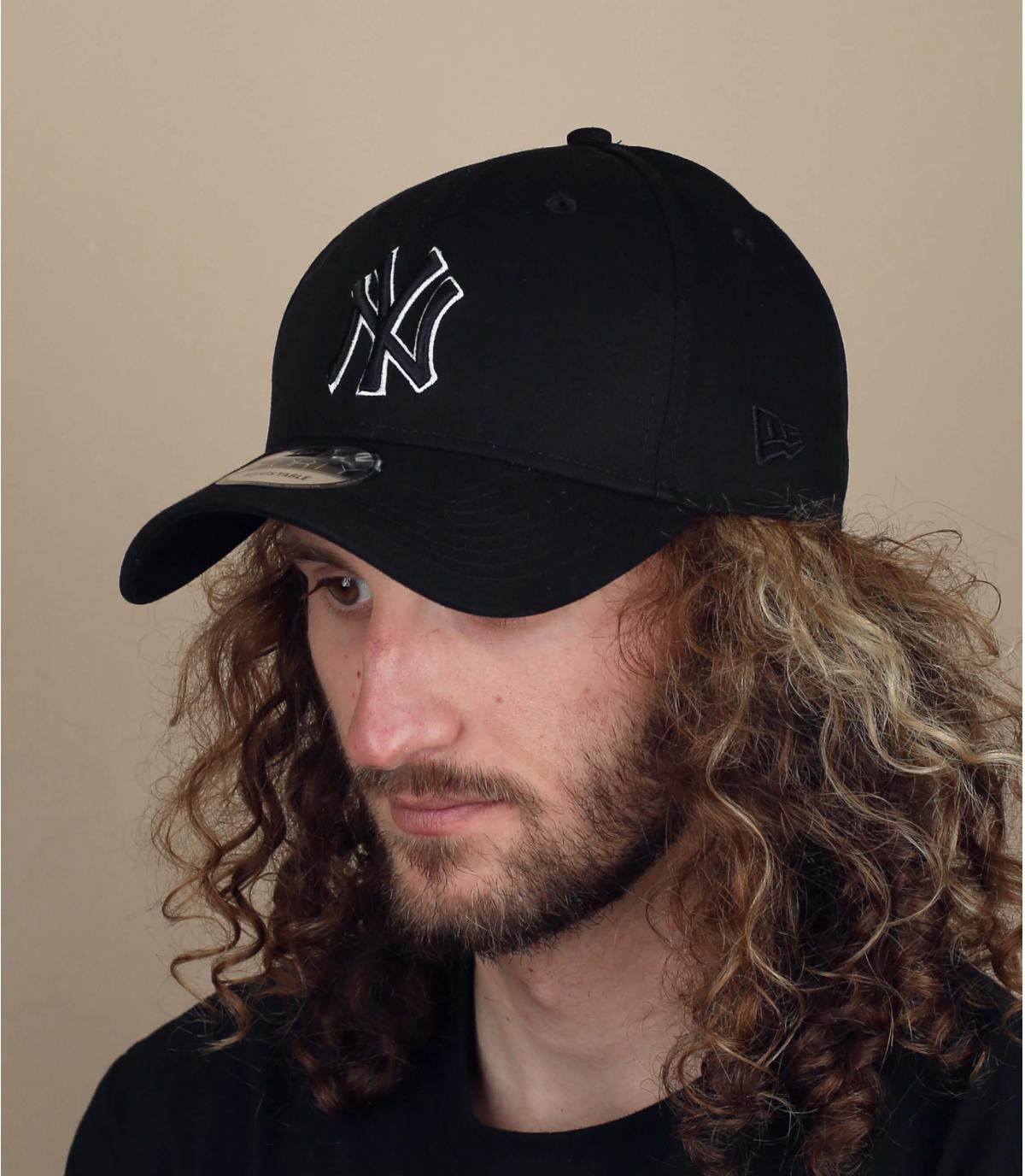 Cap NY schwarz Cap Black Base NY 940 Snapback